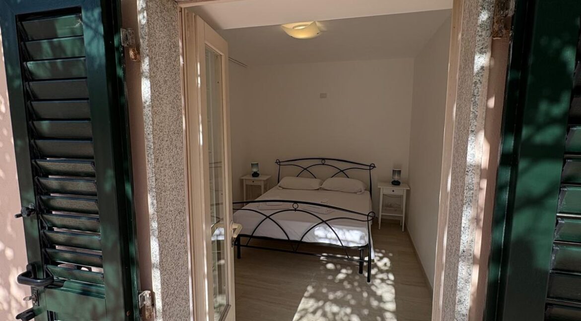 4ad0c227-c423-4aa4-aaea-1ce14a33ab5e