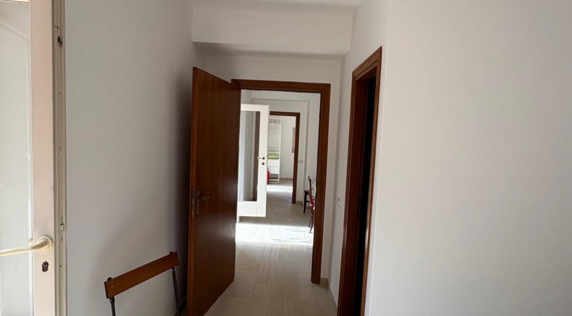 955a92c8-629d-42e5-a854-a1e5d0bee99f