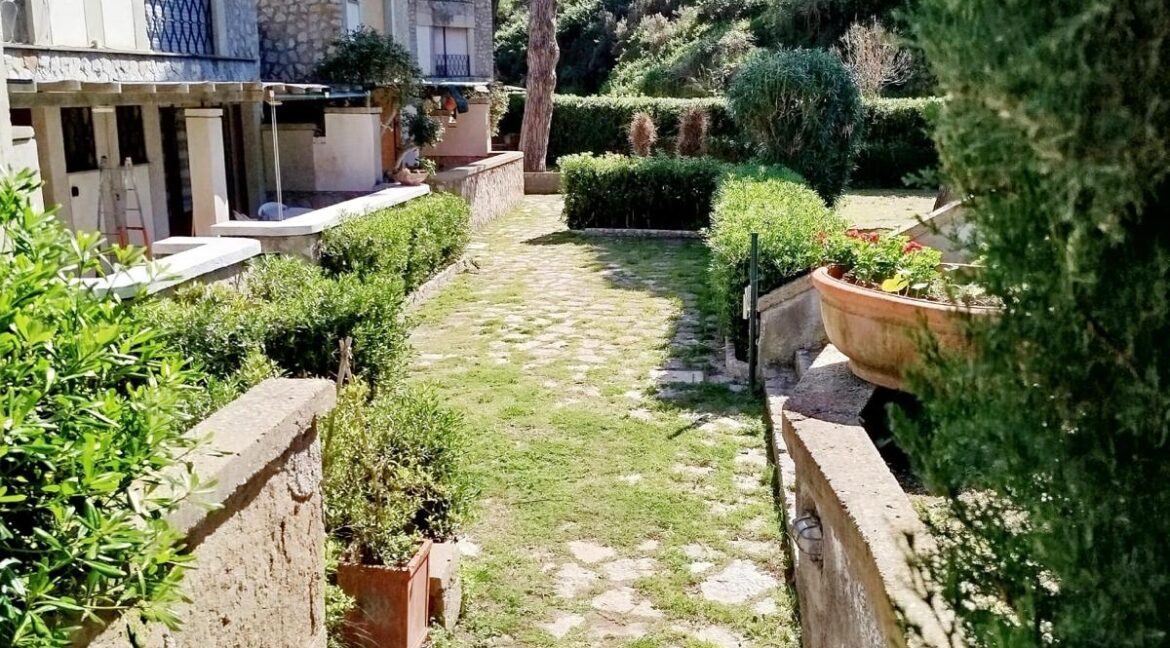 WhatsApp Image 2025-05-21 at 17.20.12 (1)