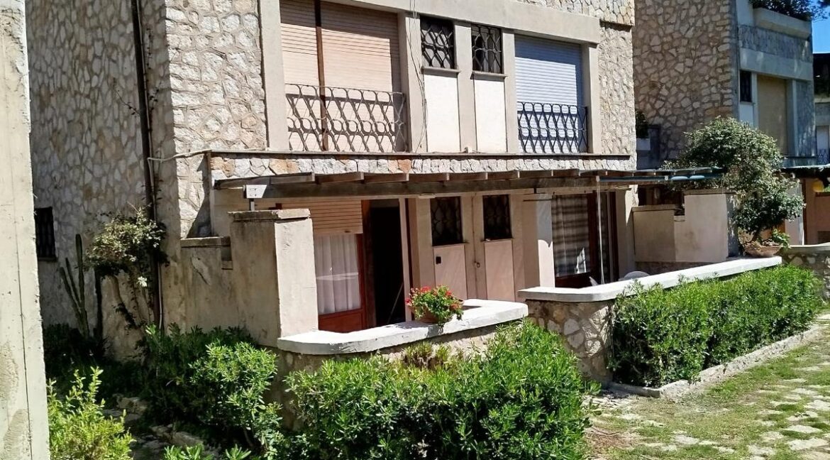 WhatsApp Image 2025-05-21 at 17.20.12 (2)