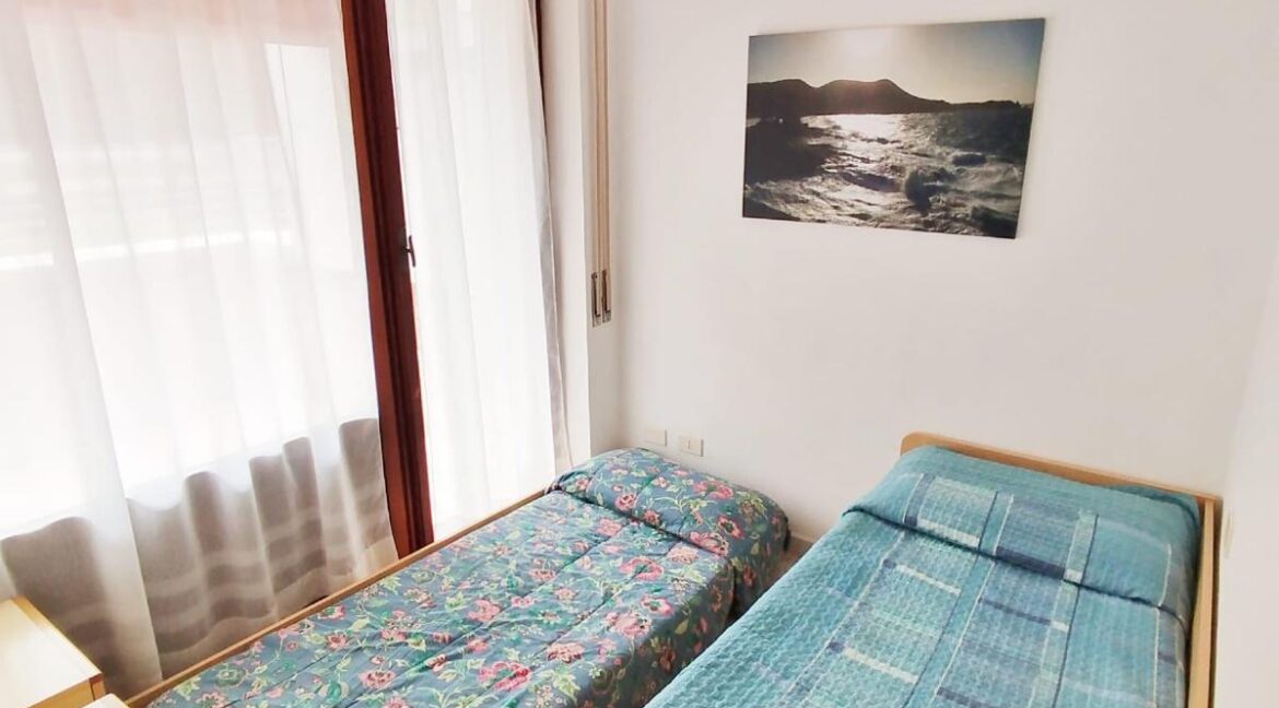 WhatsApp Image 2025-05-21 at 17.20.15 (2)