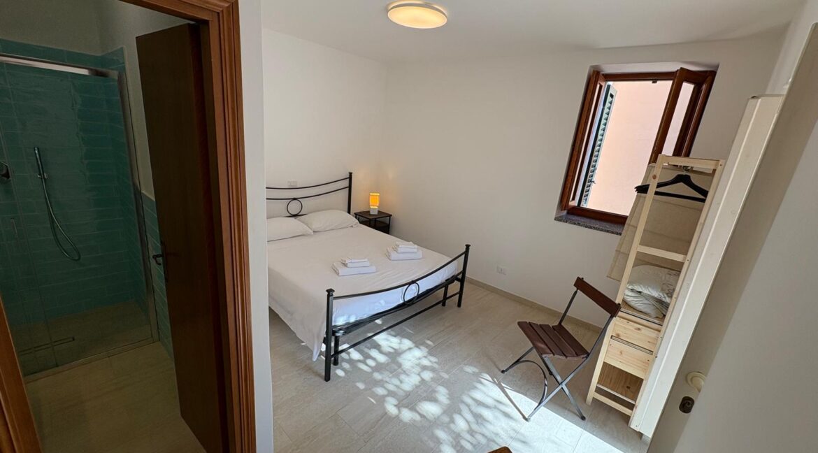 c41b0de0-542b-4def-84a2-62b9e709e6e0