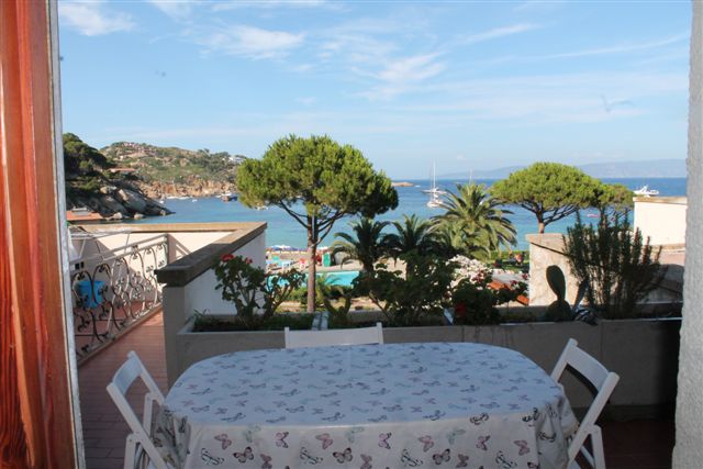 Appartamento bilocale in complesso residenziale con vista mare – CIN  IT053012C2L6CCPUZS – Rif. IACOTTI