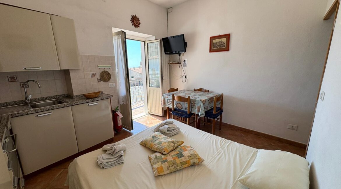 5b8672fa-3013-4bc1-b2c5-16b7402ff86a