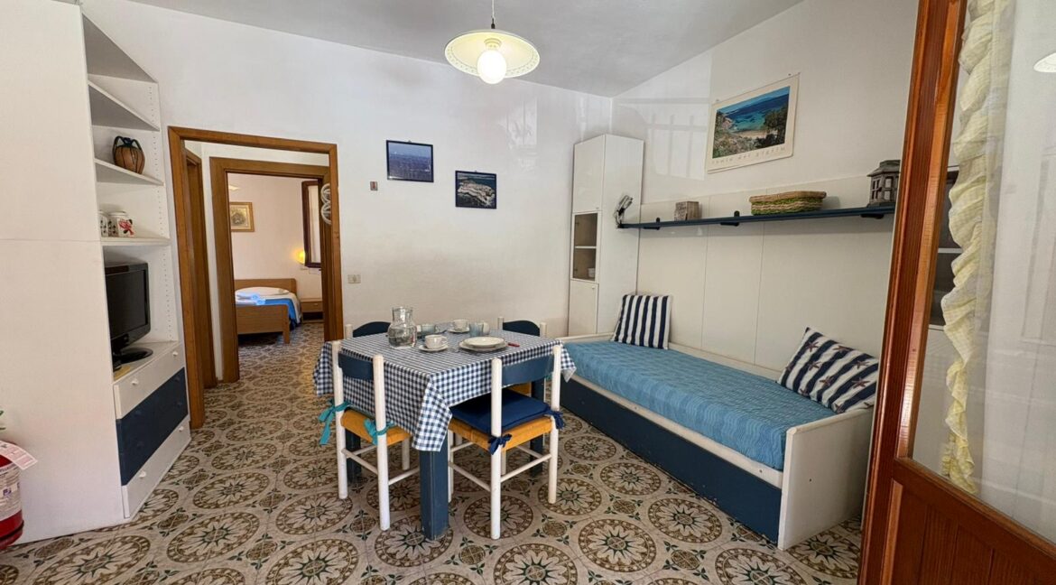 71b04e68-4e50-47ef-98e5-c5ab5a056091