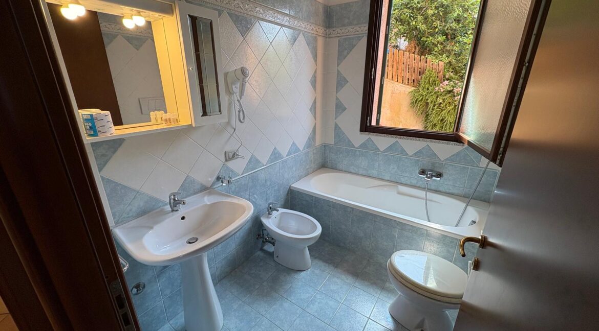 WhatsApp Image 2025-06-13 at 13.08.13 (16)