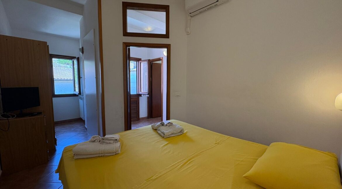 f7feafb0-6c0b-48d6-9c75-7b66fdc56bdc